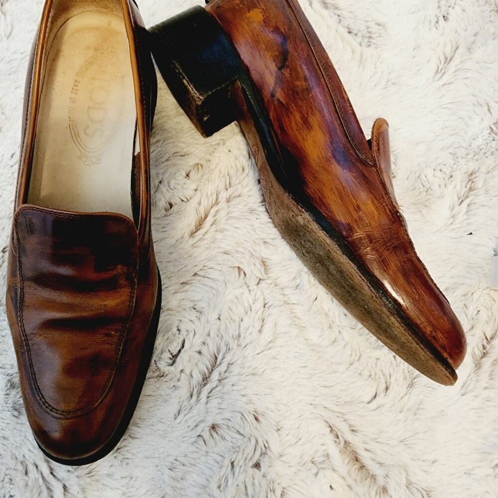 TODS BROWN SLIP ON  STUDDED HEEL LOAFERS SIZE 36(SIZE 6)